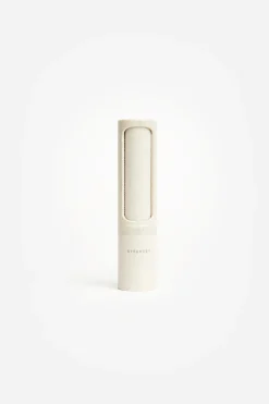 LINT BRUSH